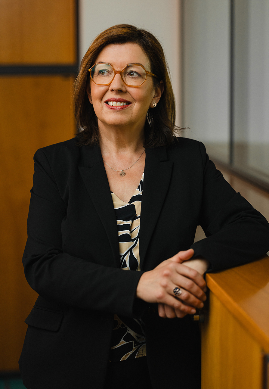 MGI_Steuerberater_Website_Team_417x603px_Helga_Stauchner